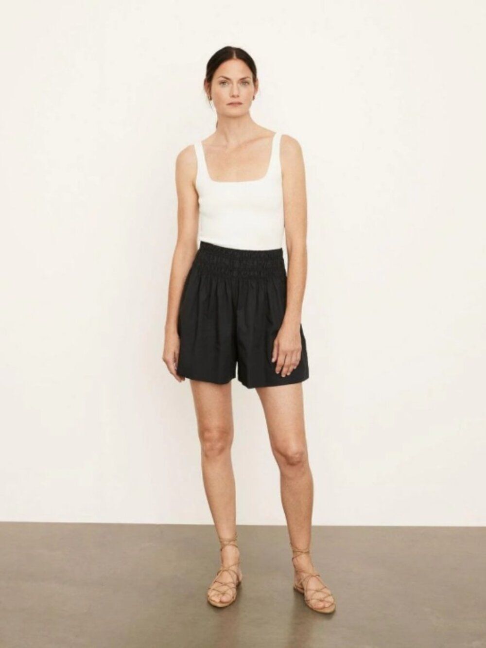 Like New! VINCE Smocked Waist Shorts 100% Cotton Black Size L
